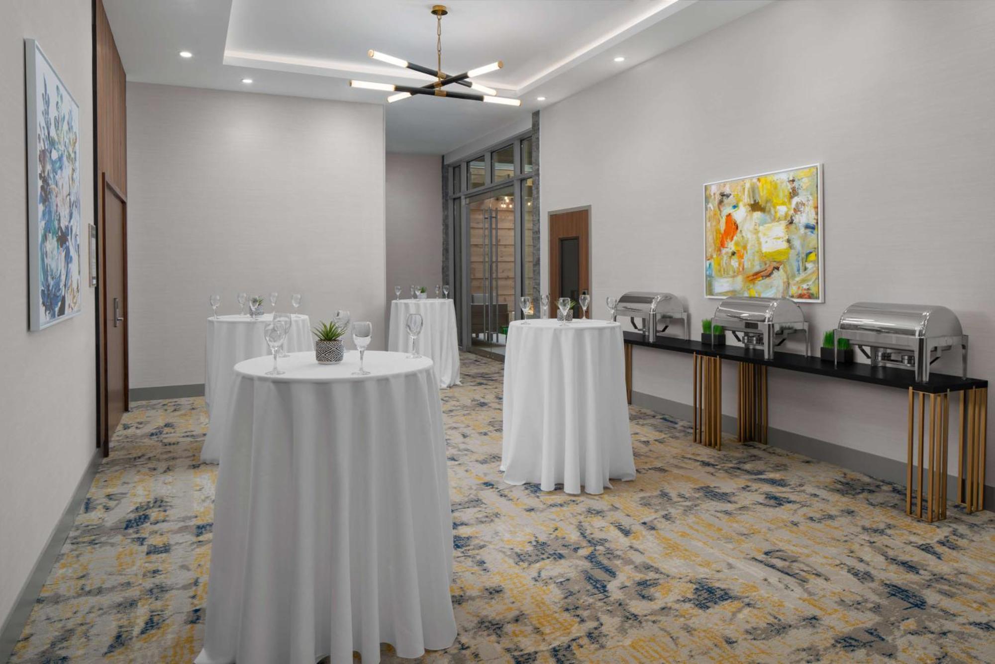 Homewood Suites By Hilton Charlotte Uptown First Ward 外观 照片